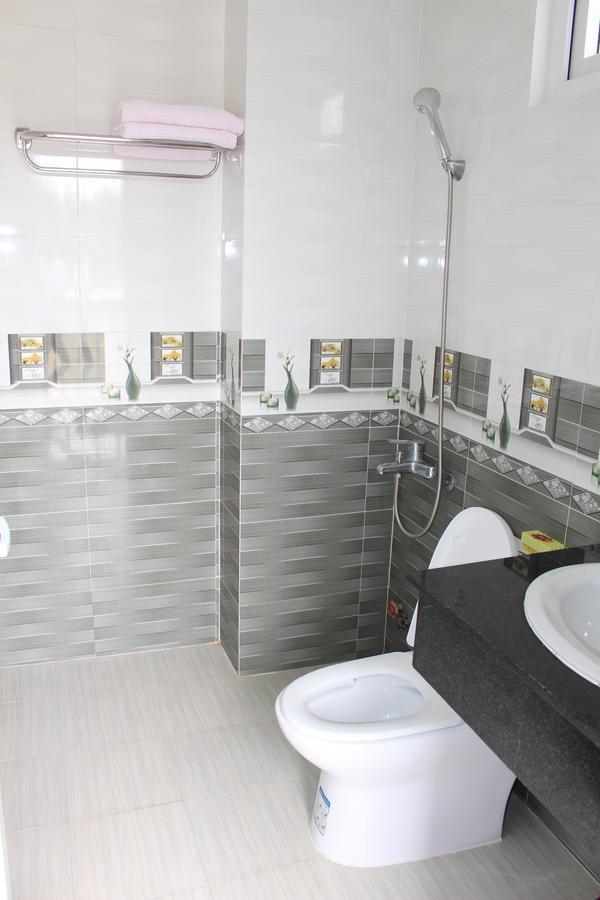 Hotel Hoang Gia Doc Let Ấp Ninh Hòa  Exterior foto